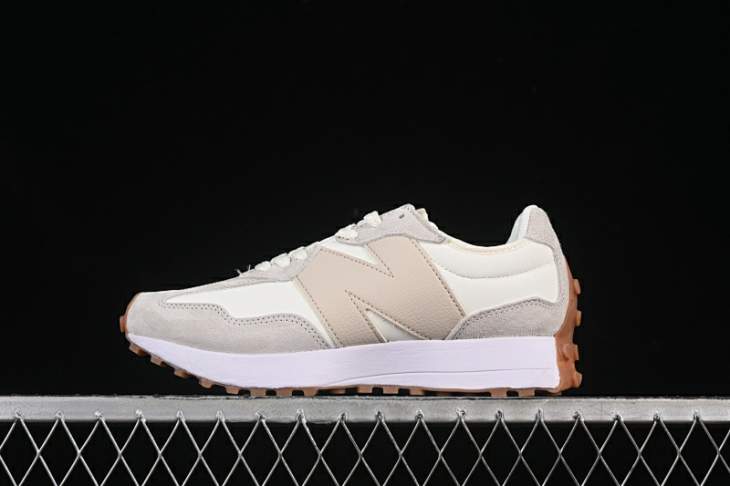 Picture of New Balance 327 _SKUfw19953618773540938fw